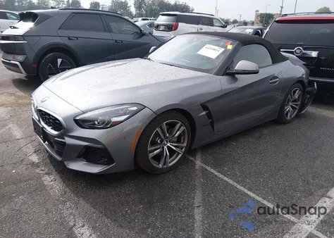 2026 BMW Z4 Sdrive30I z USA, uszkodzony, nr VIN WBAHF3C07TWY51564